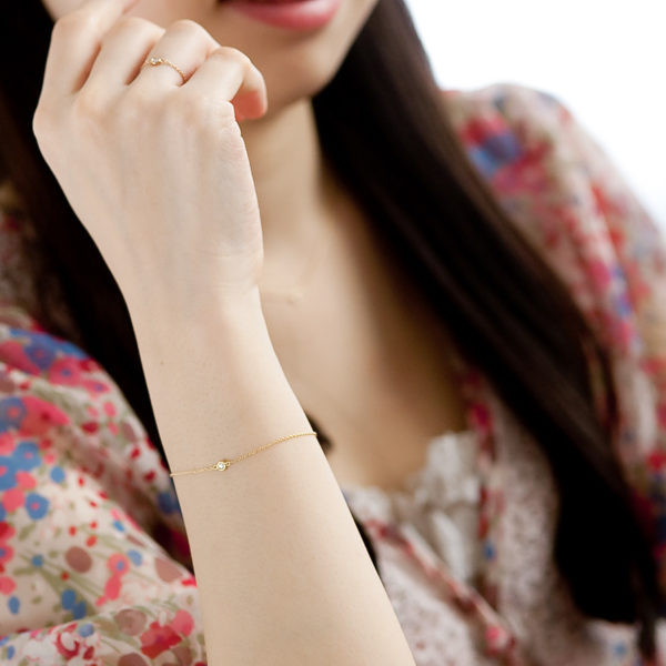 【30代・40代女性】ブレスレットの選び方・人気商品を紹介【レディース】